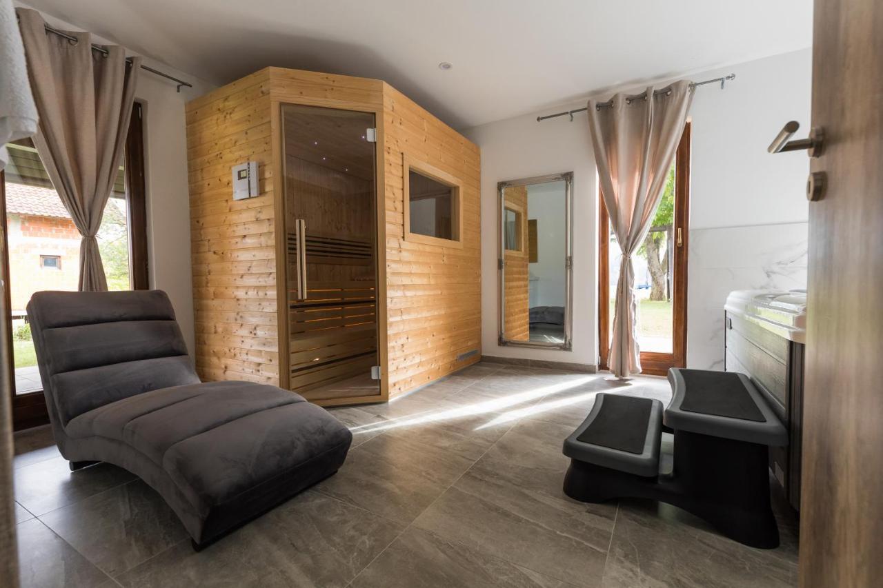 יוסיפדול Senjska Villa מראה חיצוני תמונה