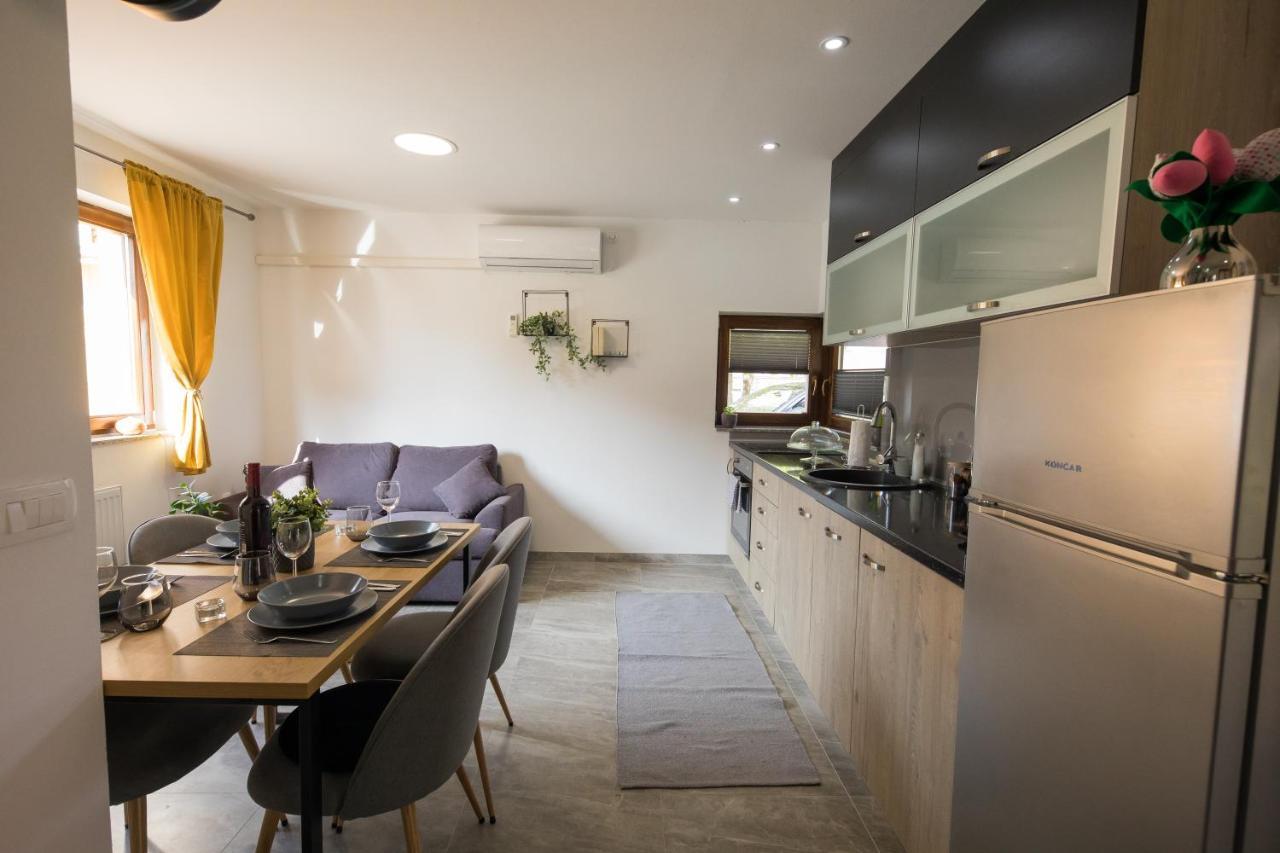 יוסיפדול Senjska Villa מראה חיצוני תמונה